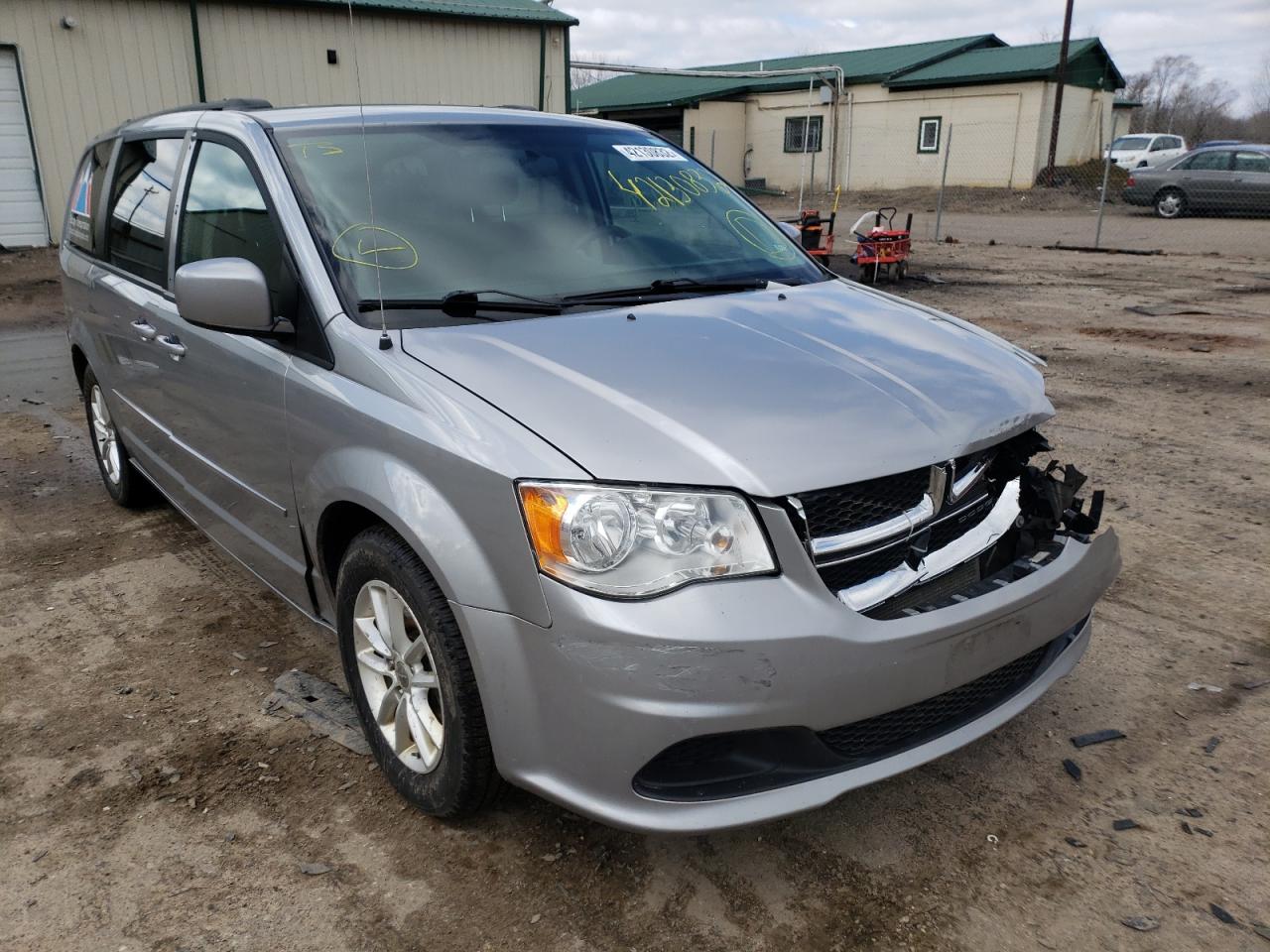 DODGE GRAND CARA 2016 with VIN 2C4RDGCG1GR249971 - Photo from auction
