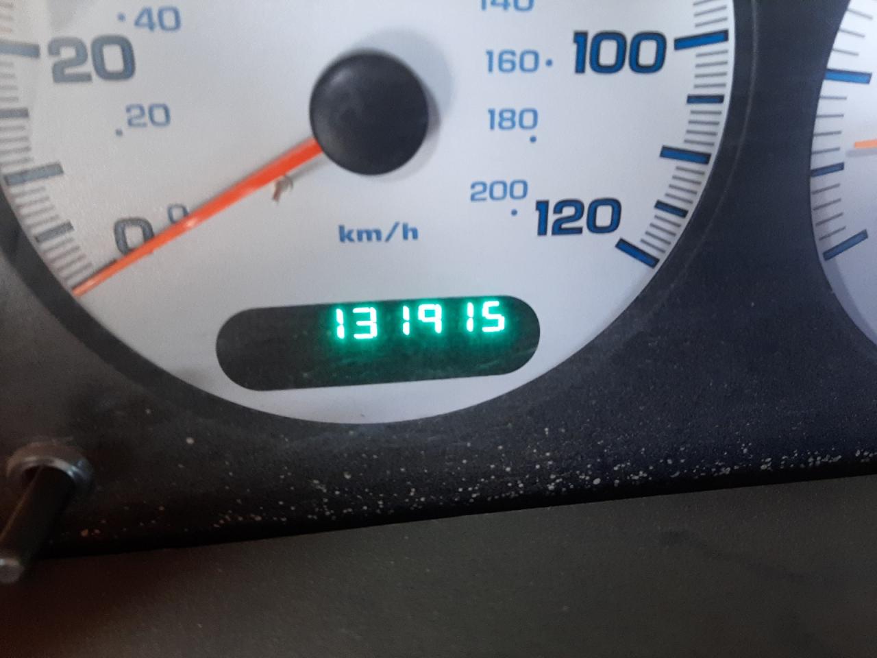 Photo 8 from auction – 2002 DODGE CARAVAN SE with VIN 1B4GP25392B585593