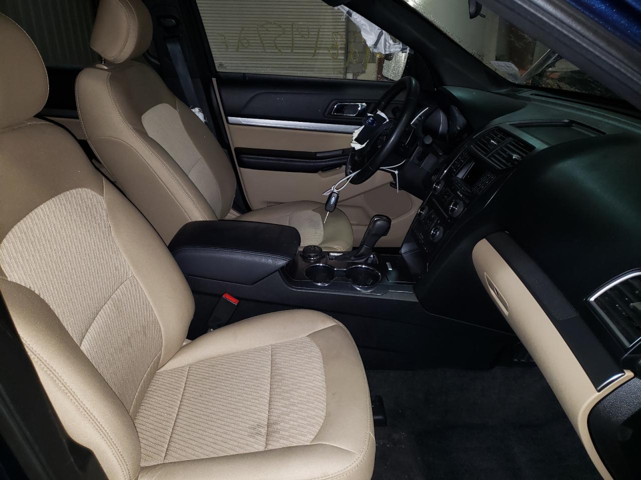 Фото 5 с аукциона – 2017 FORD EXPLORER с VIN 1FM5K8B81HGC63694