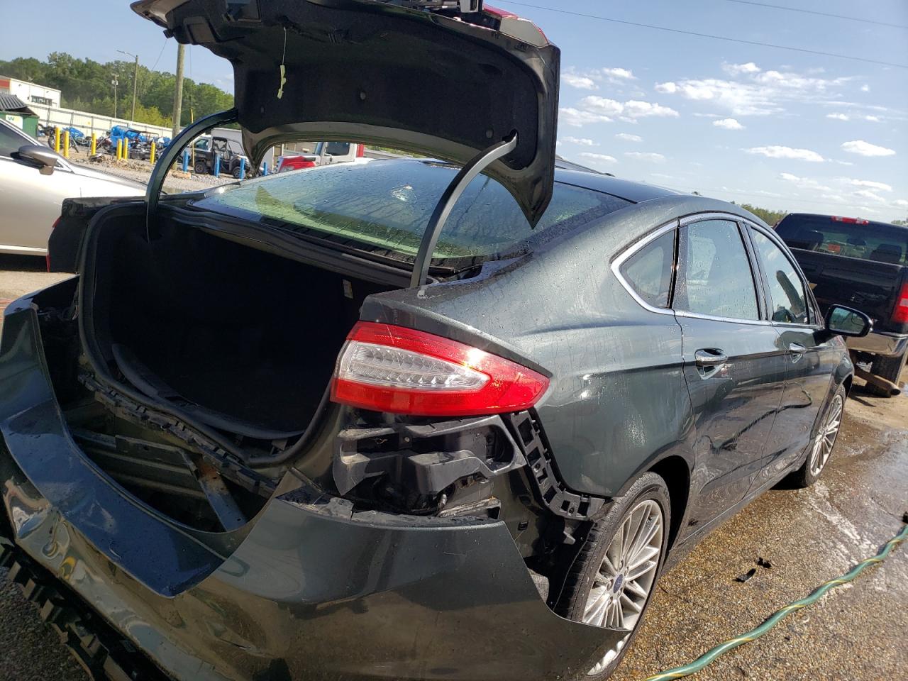 Photo 4 from auction – 2015 FORD FUSION SE with VIN 3FA6P0T97FR210612