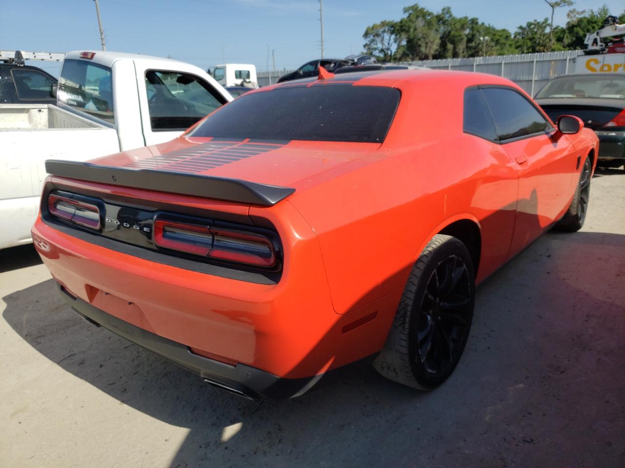 Photo 4 from auction – 2016 DODGE CHALLENGER with VIN 2C3CDZAGXGH353373