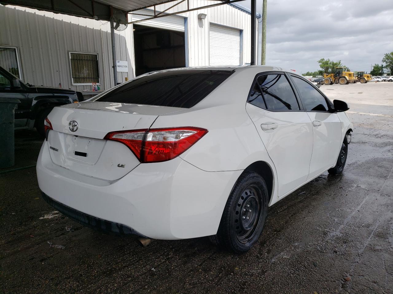 Photo 4 from auction – 2014 TOYOTA COROLLA L with VIN 5YFBURHE4EP077033