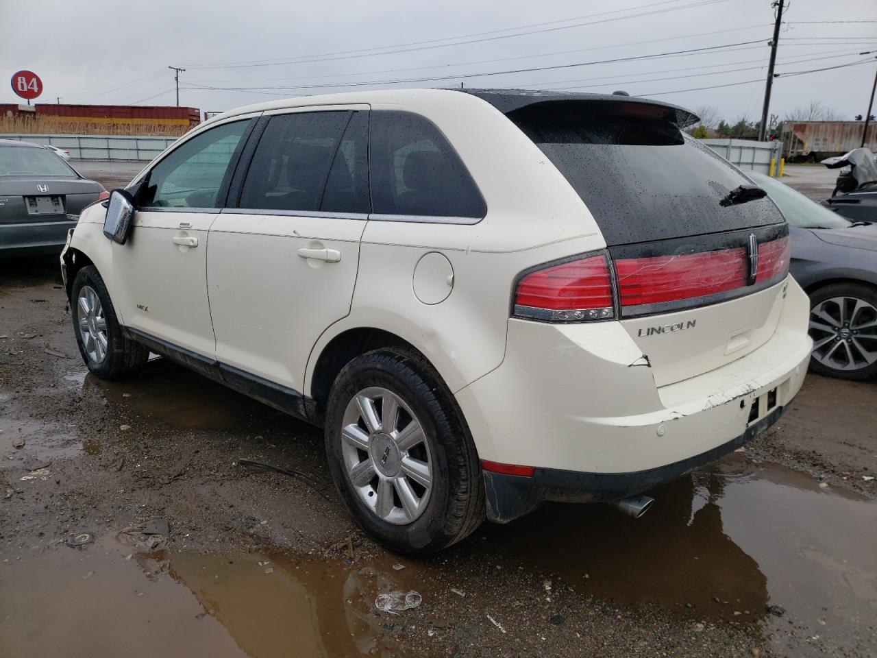 Photo 3 from auction – 2008 LINCOLN MKX with VIN 2LMDU88C78BJ09097
