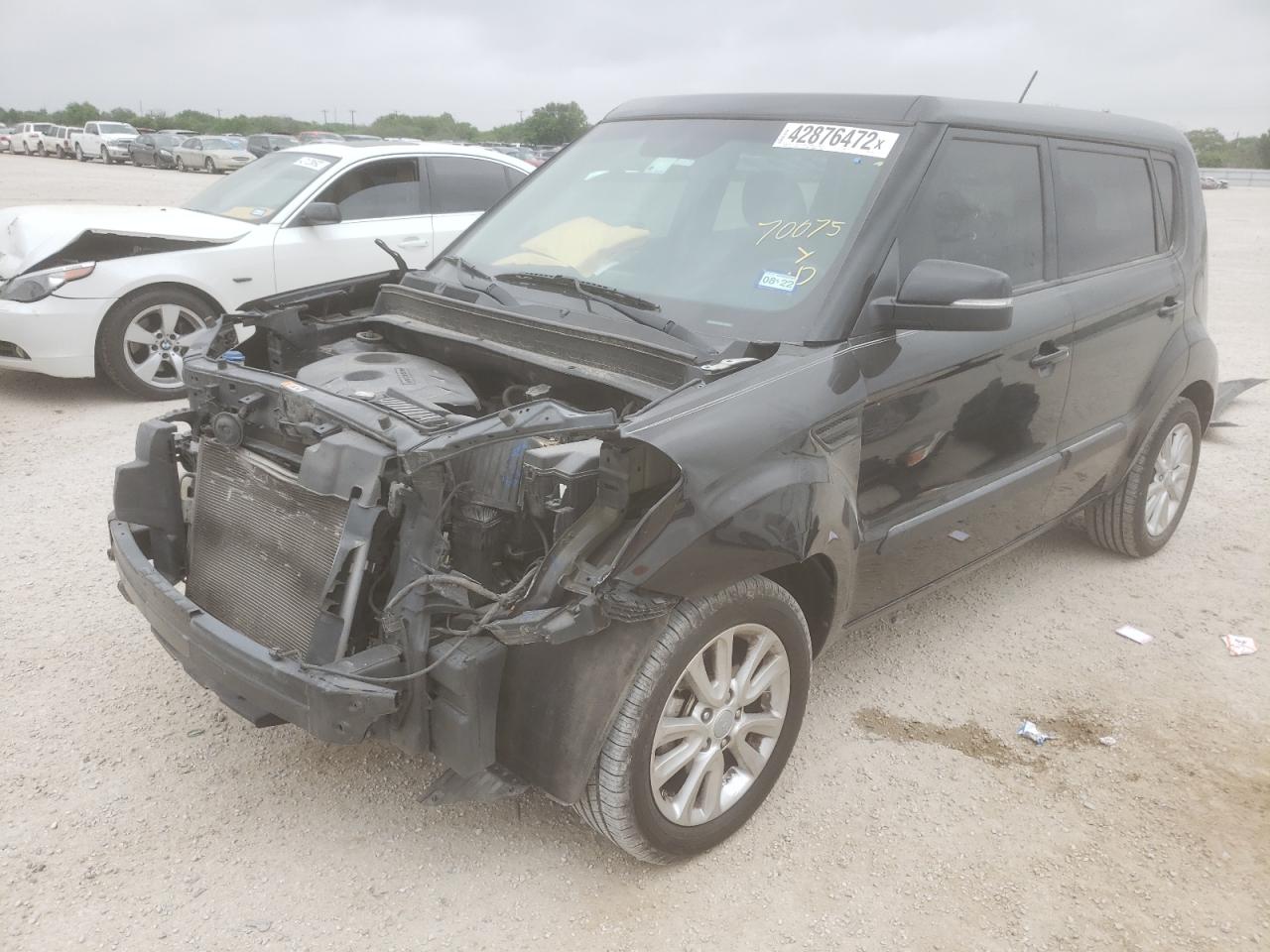 Photo 2 from auction – 2013 KIA SOUL + with VIN KNDJT2A6XD7529253