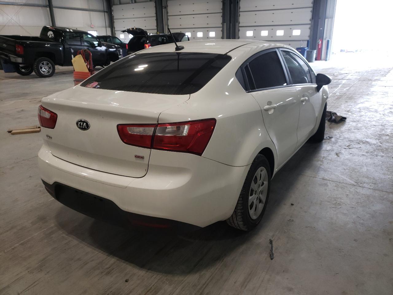 Photo 4 from auction – 2015 KIA RIO LX with VIN KNADM4A32F6501917