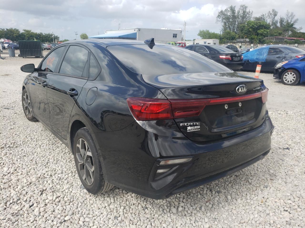 Photo 3 from auction – 2019 KIA FORTE FE with VIN 3KPF24AD8KE034422