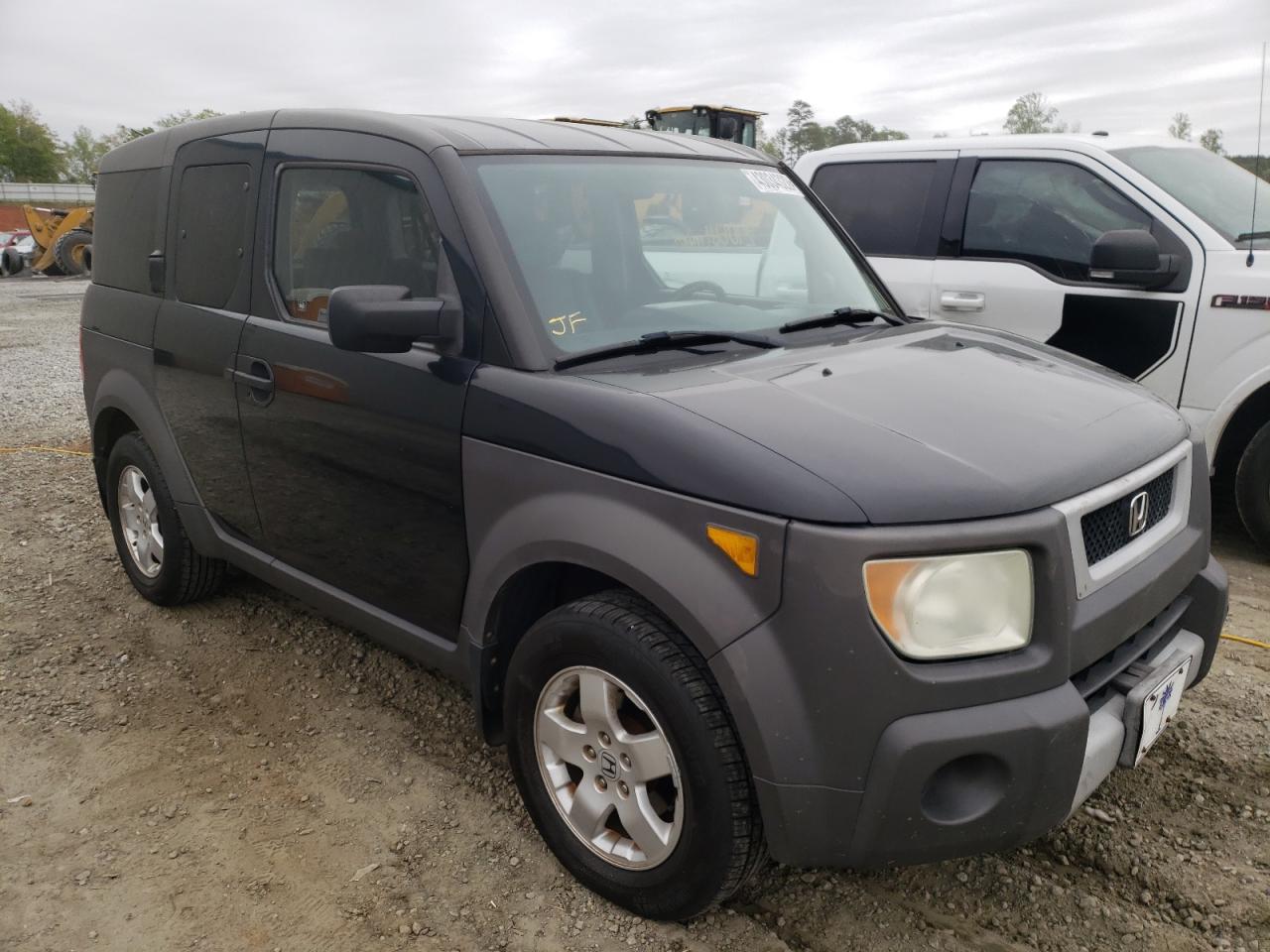 HONDA ELEMENT EX 2004 with VIN 5J6YH28654L035826 - Photo from auction