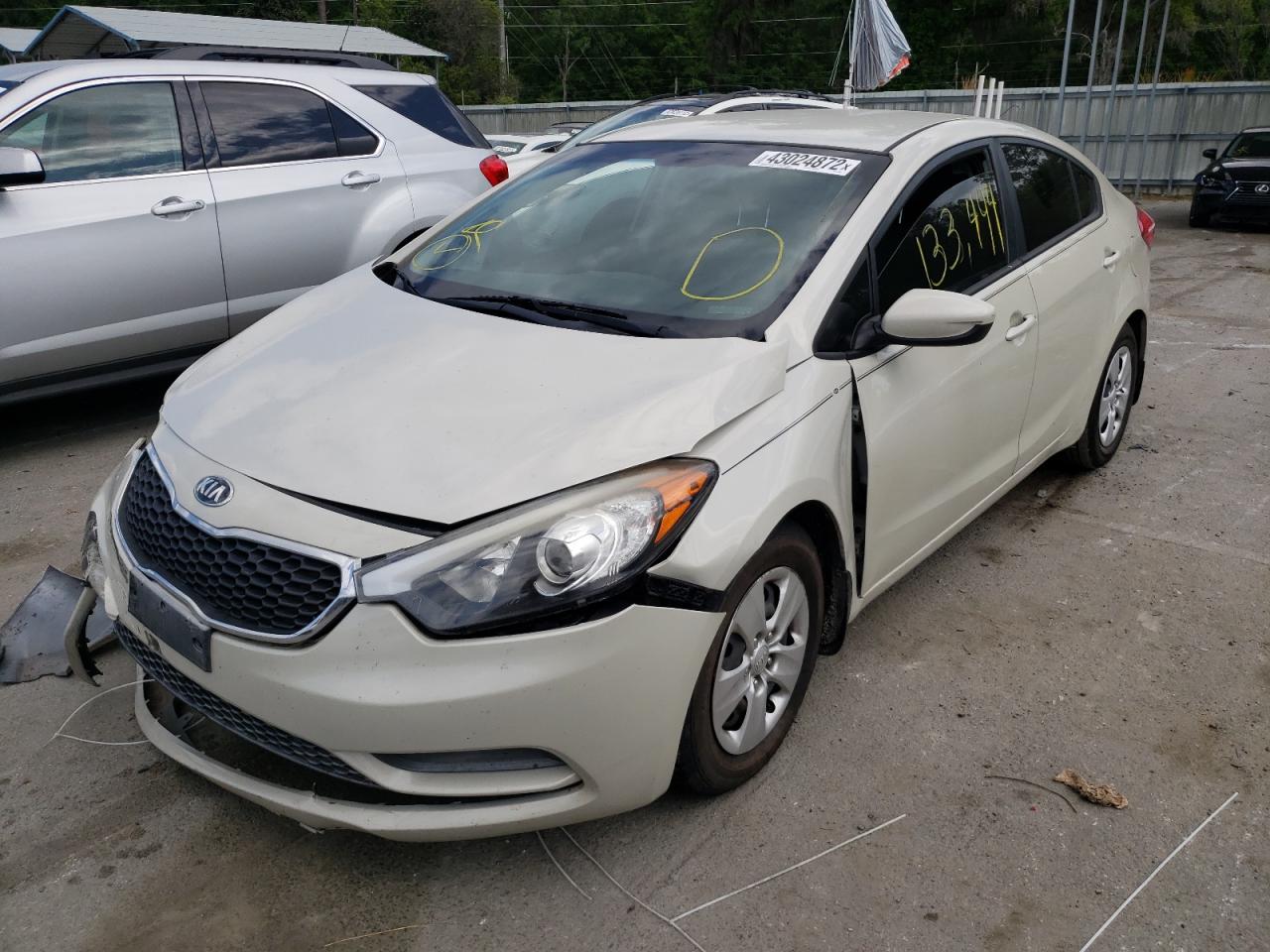 Photo 2 from auction – 2015 KIA FORTE LX with VIN KNAFK4A64F5275880