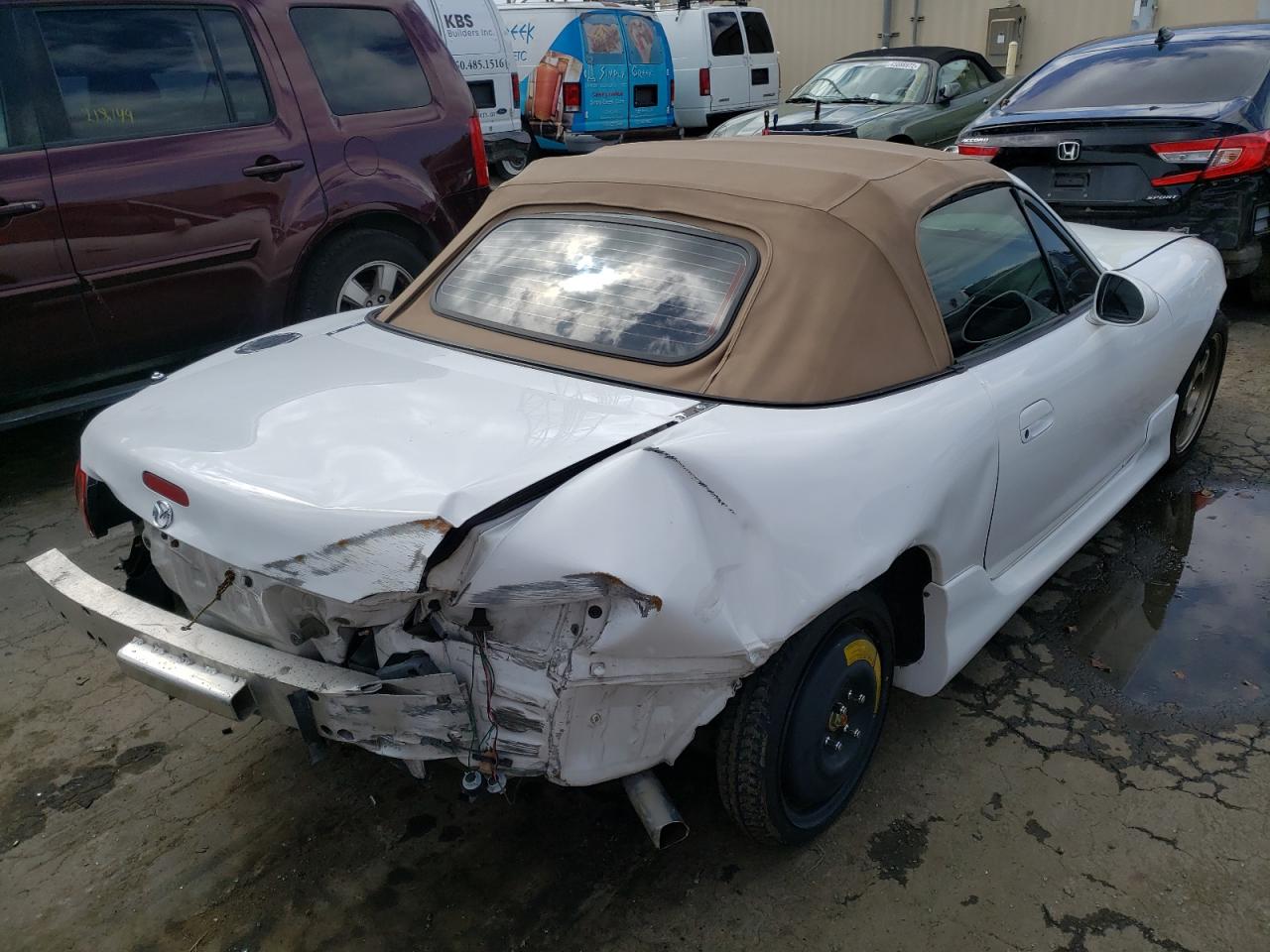 Photo 4 from auction – 2001 MAZDA MX-5 MIATA with VIN JM1NB353010207364