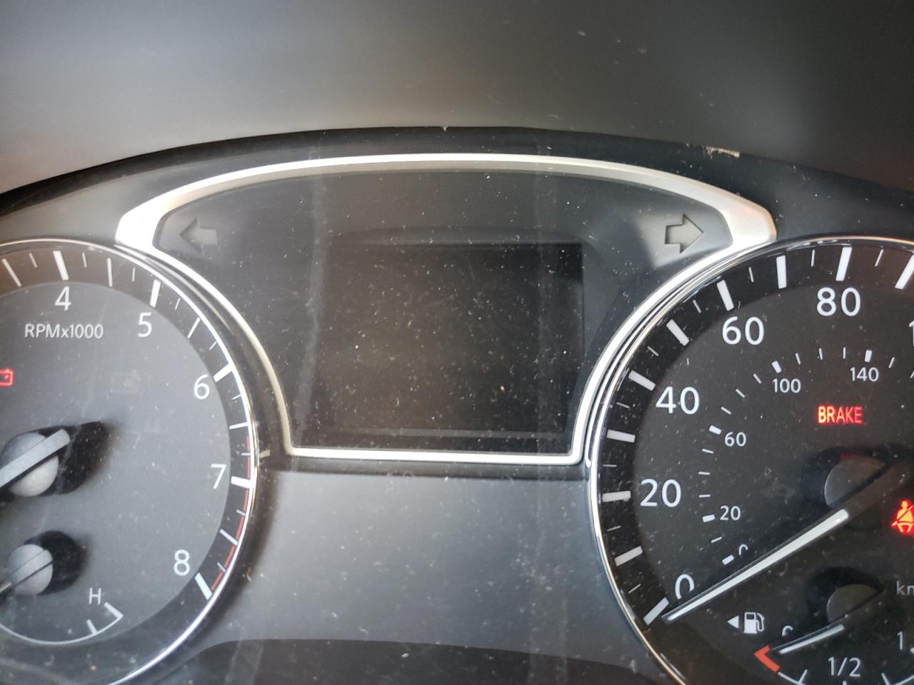 Photo 8 from auction – 2016 NISSAN PATHFINDER with VIN 5N1AR2MM7GC662956