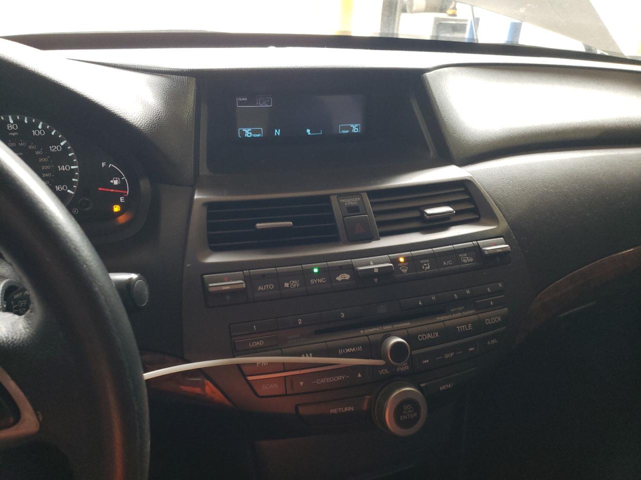 Photo 9 from auction – 2012 HONDA ACCORD EXL with VIN 1HGCP3F85CA024138