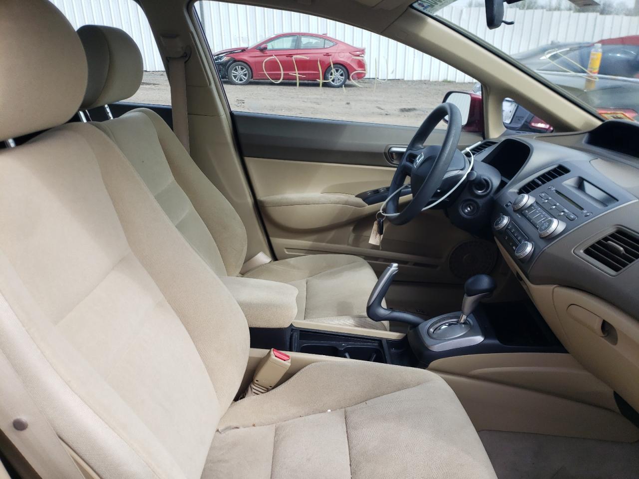 Photo 5 from auction – 2006 HONDA CIVIC LX with VIN 1HGFA16556L099729