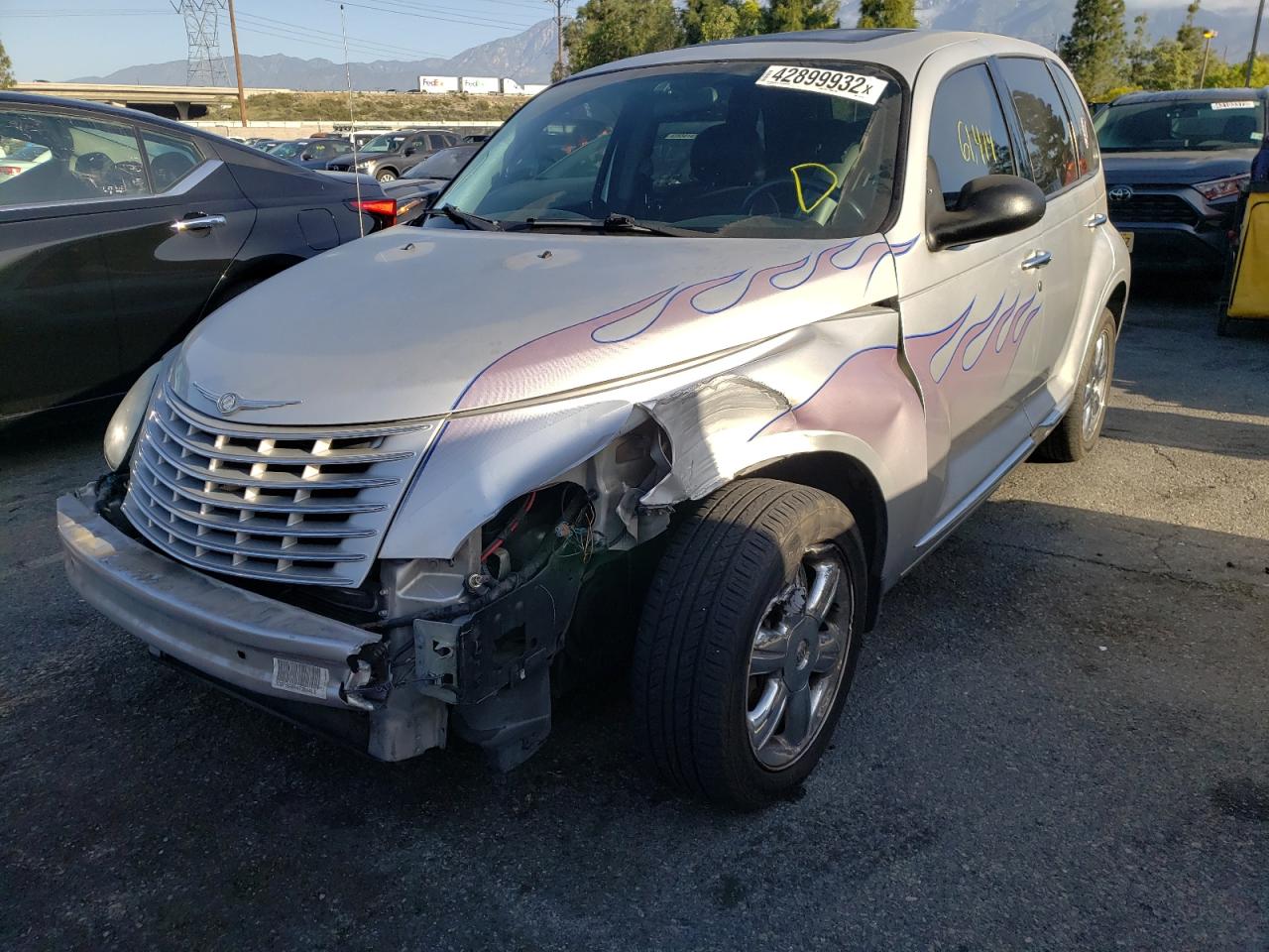 Photo 2 from auction – 2004 CHRYSLER PT CRUISER with VIN 3C8FY68BX4T351419