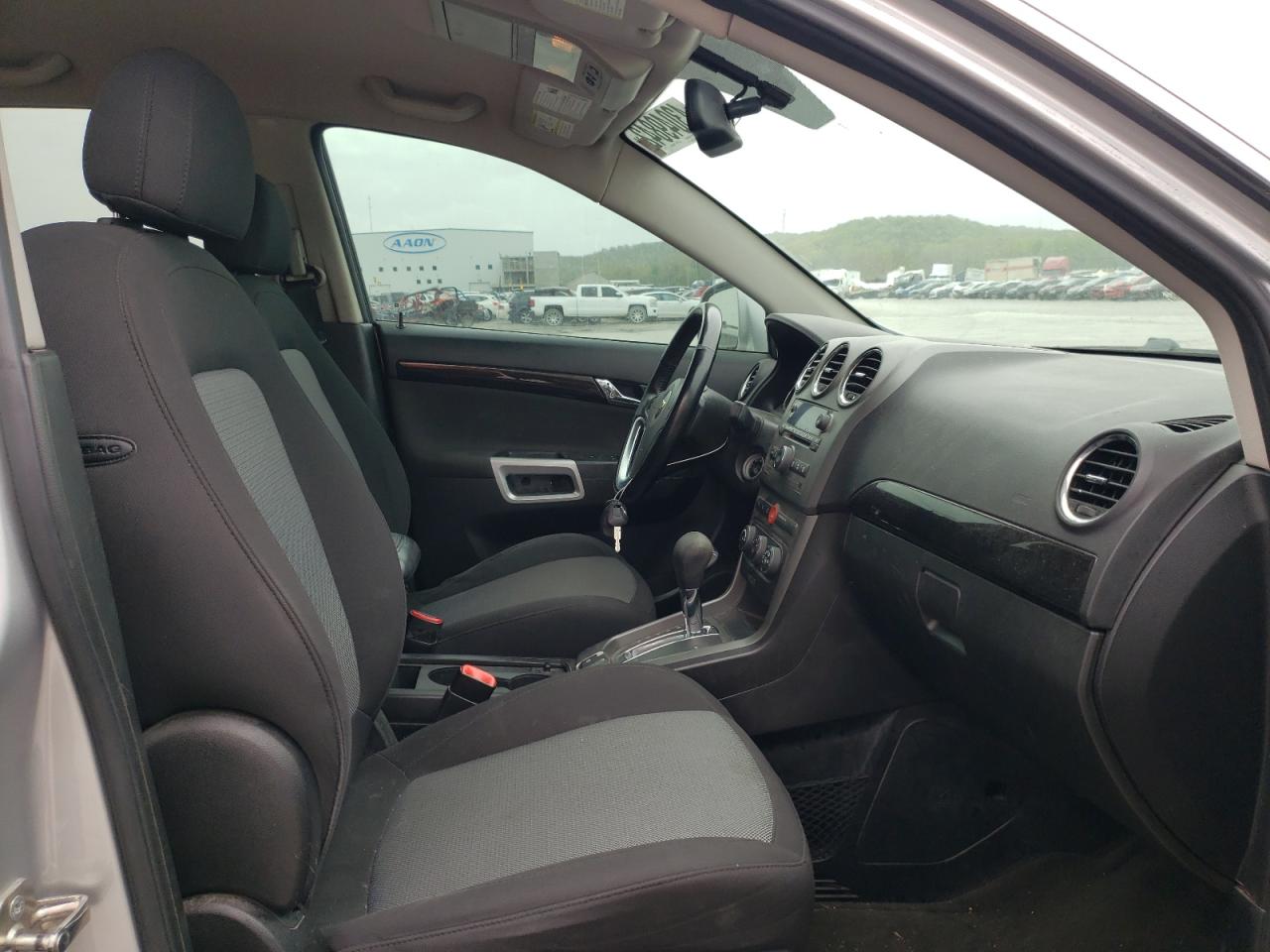 Photo 5 from auction – 2014 CHEVROLET CAPTIVA LS with VIN 3GNAL2EK9ES631354