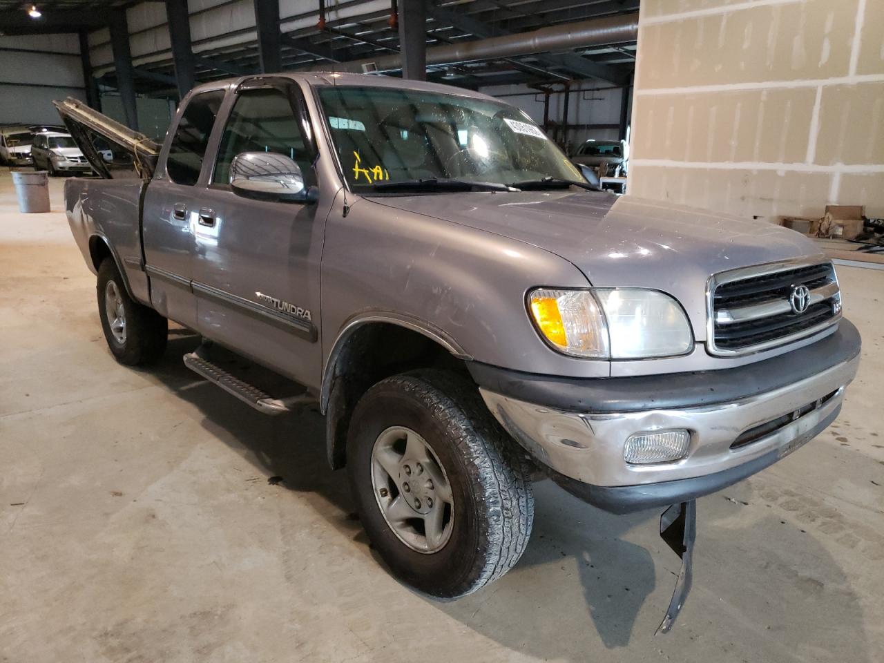 Photo 1 from auction – 2000 TOYOTA TUNDRA ACC with VIN 5TBBT441XYS119895
