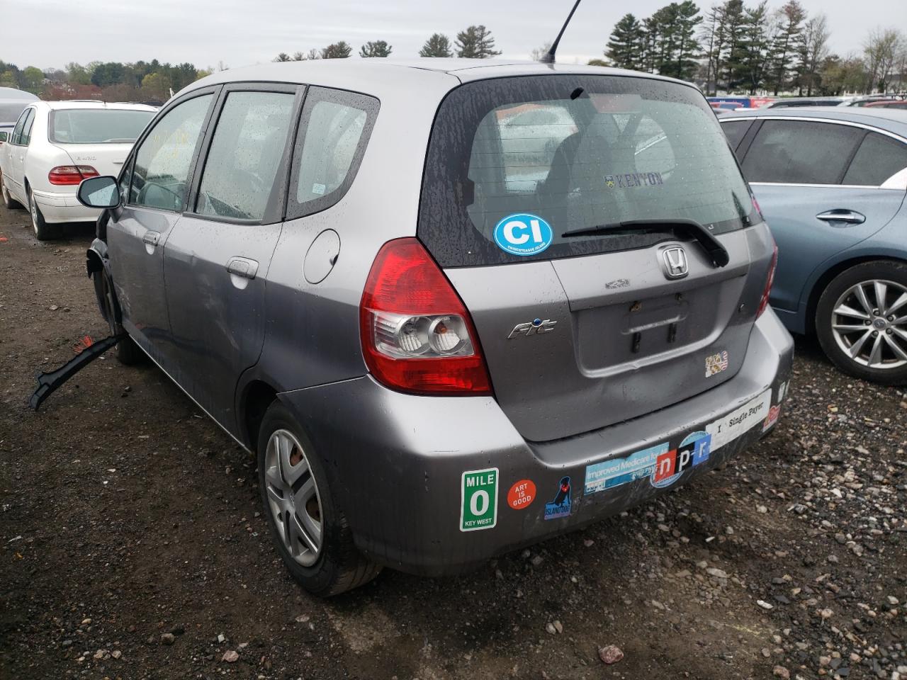 Photo 3 from auction – 2008 HONDA FIT with VIN JHMGD37448S001003