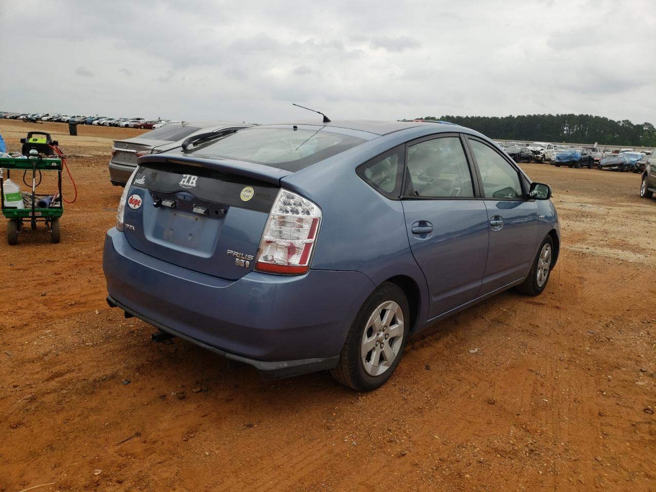 Photo 4 from auction – 2006 TOYOTA PRIUS with VIN JTDKB20U467515813