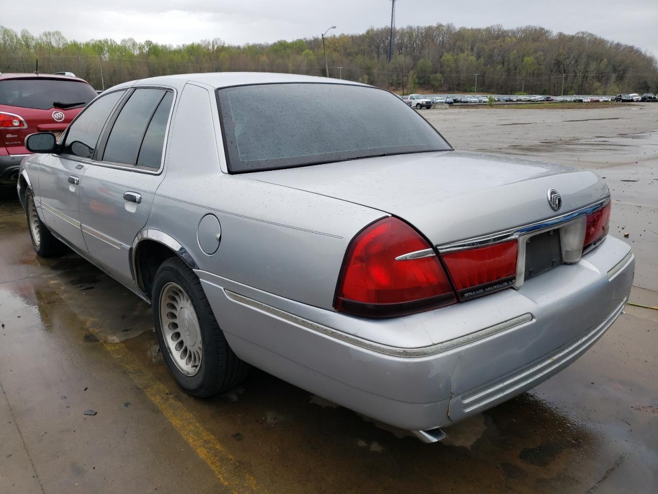 Photo 3 from auction – 2000 MERCURY GRAND MARQ with VIN 2MEFM75W7YX695593