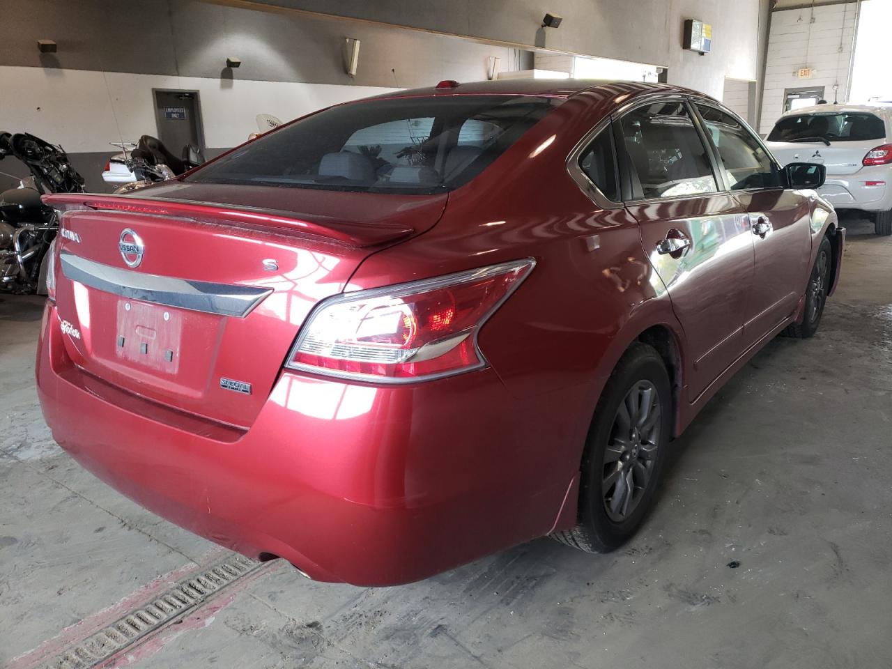 Photo 4 from auction – 2015 NISSAN ALTIMA 2.5 with VIN 1N4AL3AP6FC569294