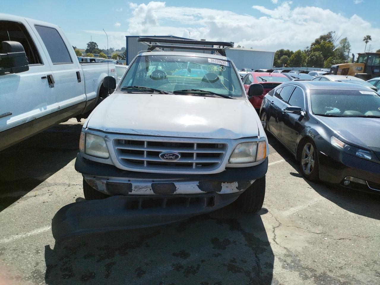 Photo 9 from auction – 1999 FORD F150 with VIN 1FTRF17W7XKA78621