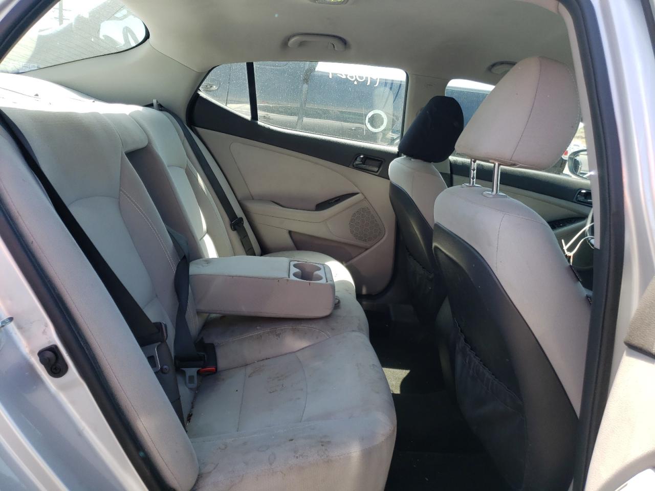 Photo 6 from auction – 2014 KIA OPTIMA LX with VIN 5XXGM4A79EG328819
