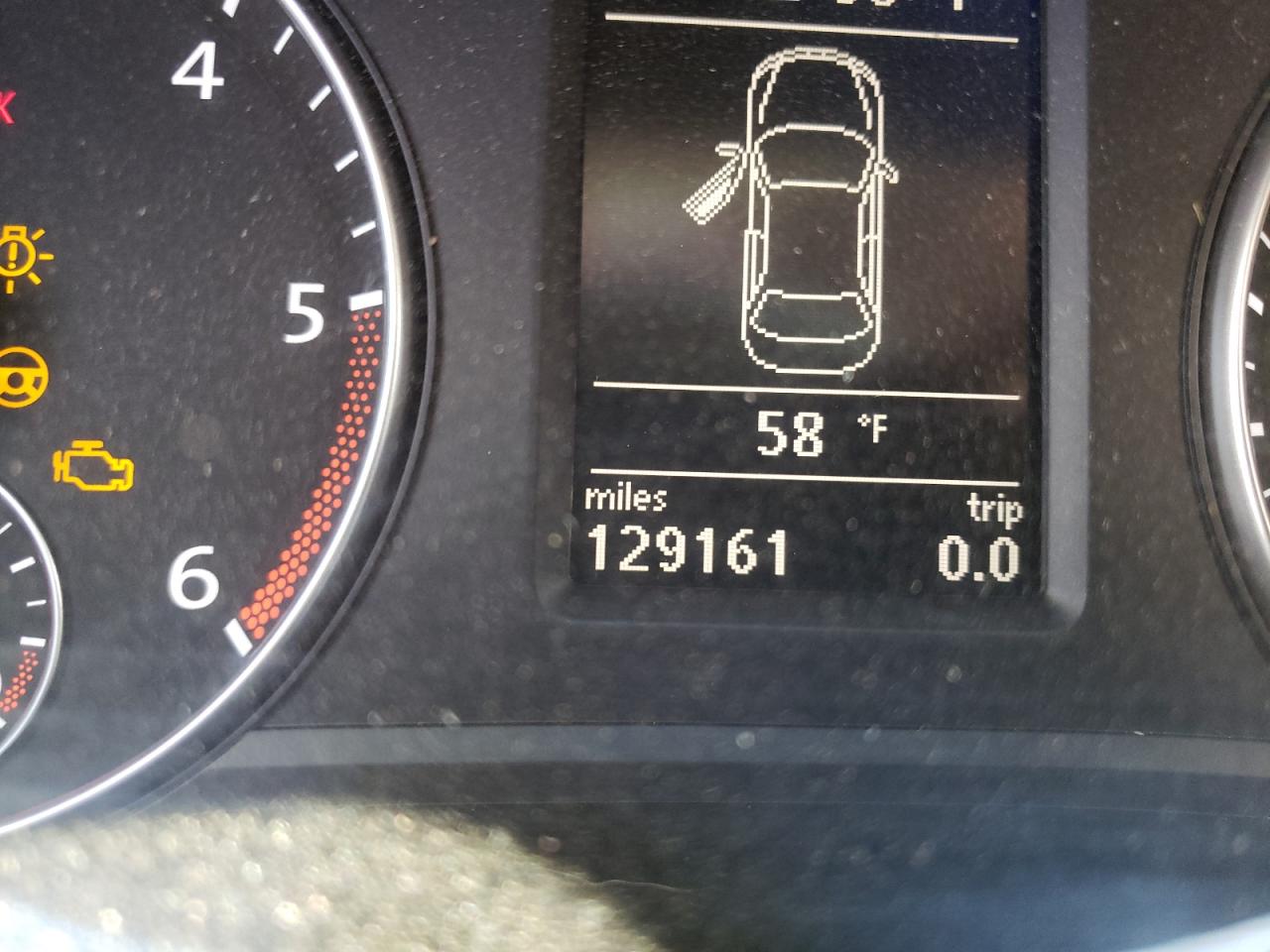 Photo 8 from auction – 2012 VOLKSWAGEN PASSAT SE with VIN 1VWBN7A35CC072386