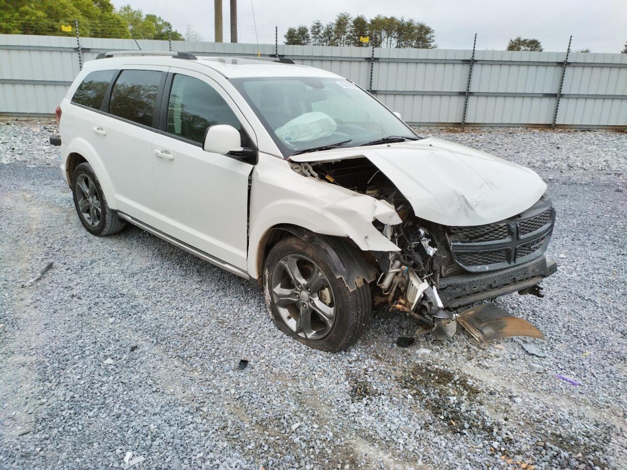 Zdjęcie 1 z aukcji – 2015 DODGE JOURNEY CR z VIN 3C4PDCGG0FT552326