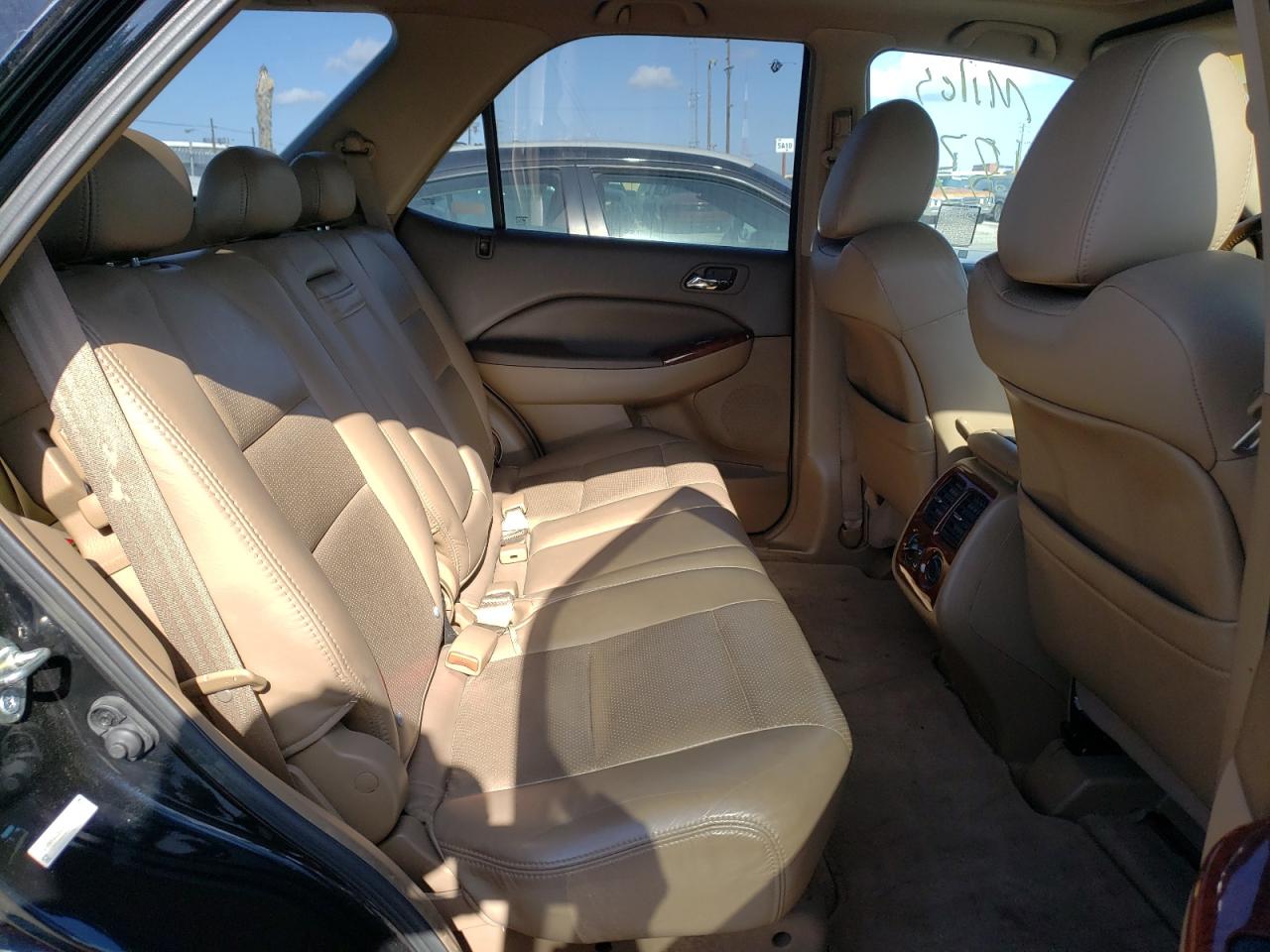 Photo 6 from auction – 2003 ACURA MDX with VIN 2HNYD18213H554757