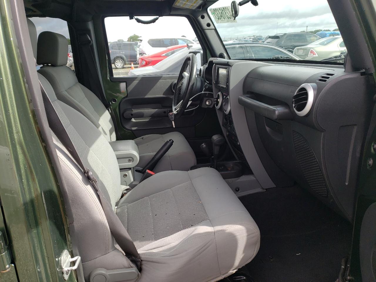 Photo 5 from auction – 2009 JEEP WRANGLER U with VIN 1J4GA59169L700213