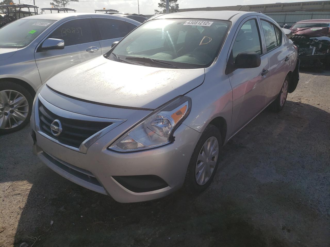 Photo 2 from auction – 2015 NISSAN VERSA S with VIN 3N1CN7AP5FL876371