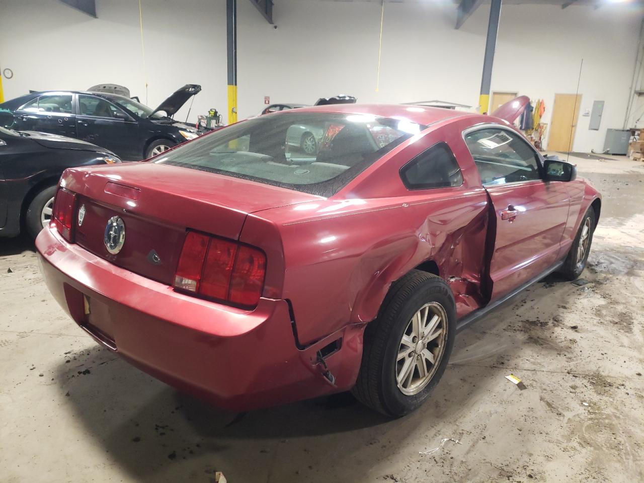 Photo 4 from auction – 2007 FORD MUSTANG with VIN 1ZVFT80N475294721