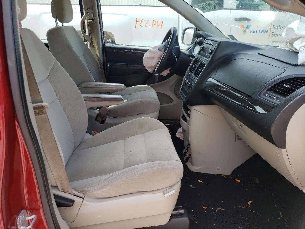 Photo 5 from auction – 2014 DODGE GRAND CARA with VIN 2C4RDGBG9ER287897