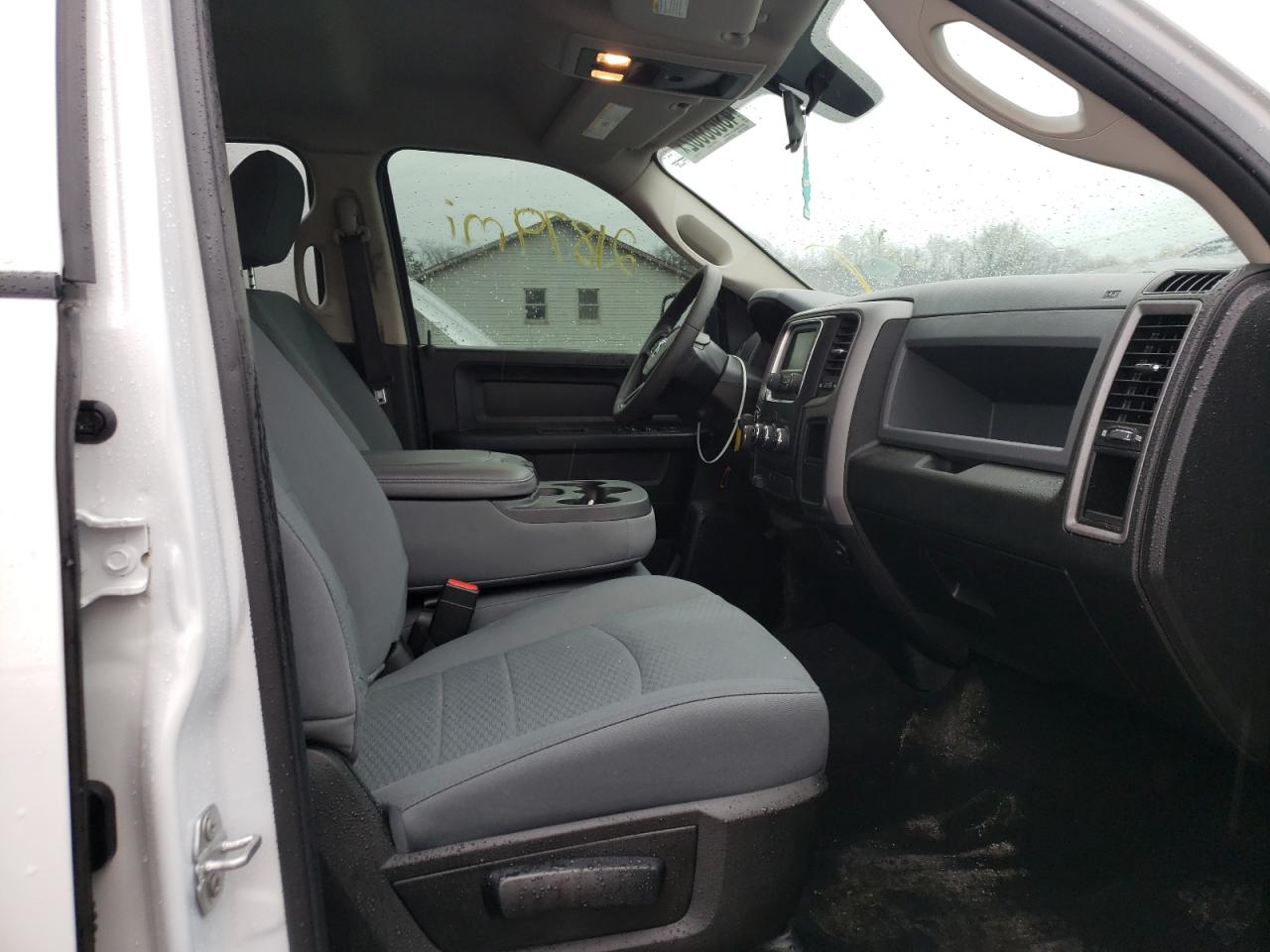 Photo 5 from auction – 2019 RAM 1500 CLASS with VIN 1C6RR7KT0KS742670