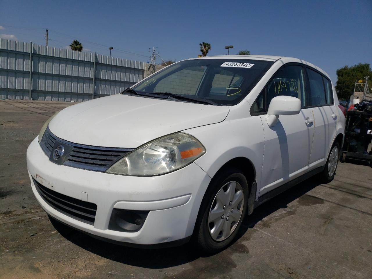 Photo 2 from auction – 2008 NISSAN VERSA S with VIN 3N1BC13EX8L433730