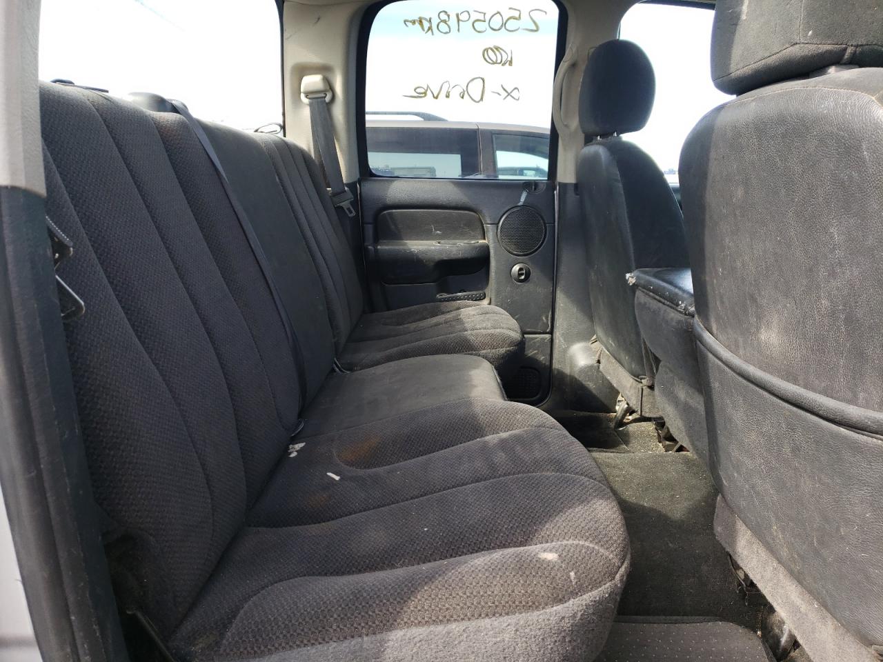 Photo 6 from auction – 2002 DODGE 1500 with VIN 1D7HU18Z52J126275