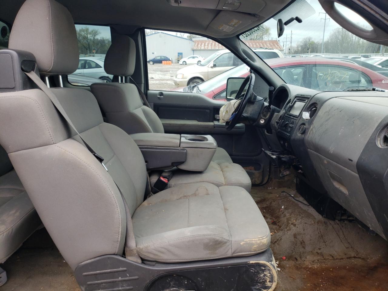 Photo 5 from auction – 2008 FORD F150 with VIN 1FTRX12W78FC20559