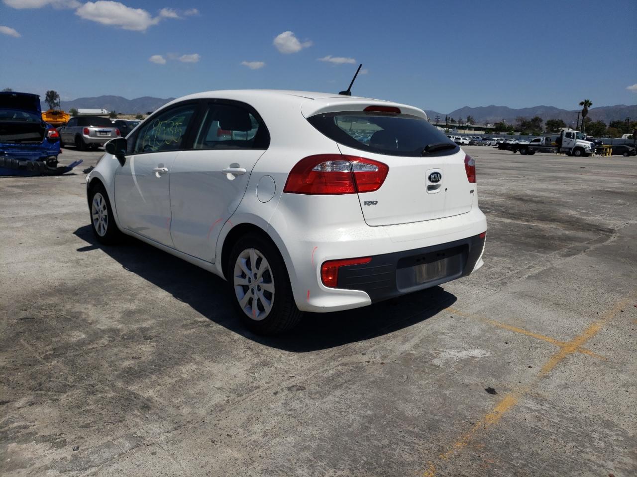 Photo 3 from auction – 2016 KIA RIO LX with VIN KNADM5A37G6699515