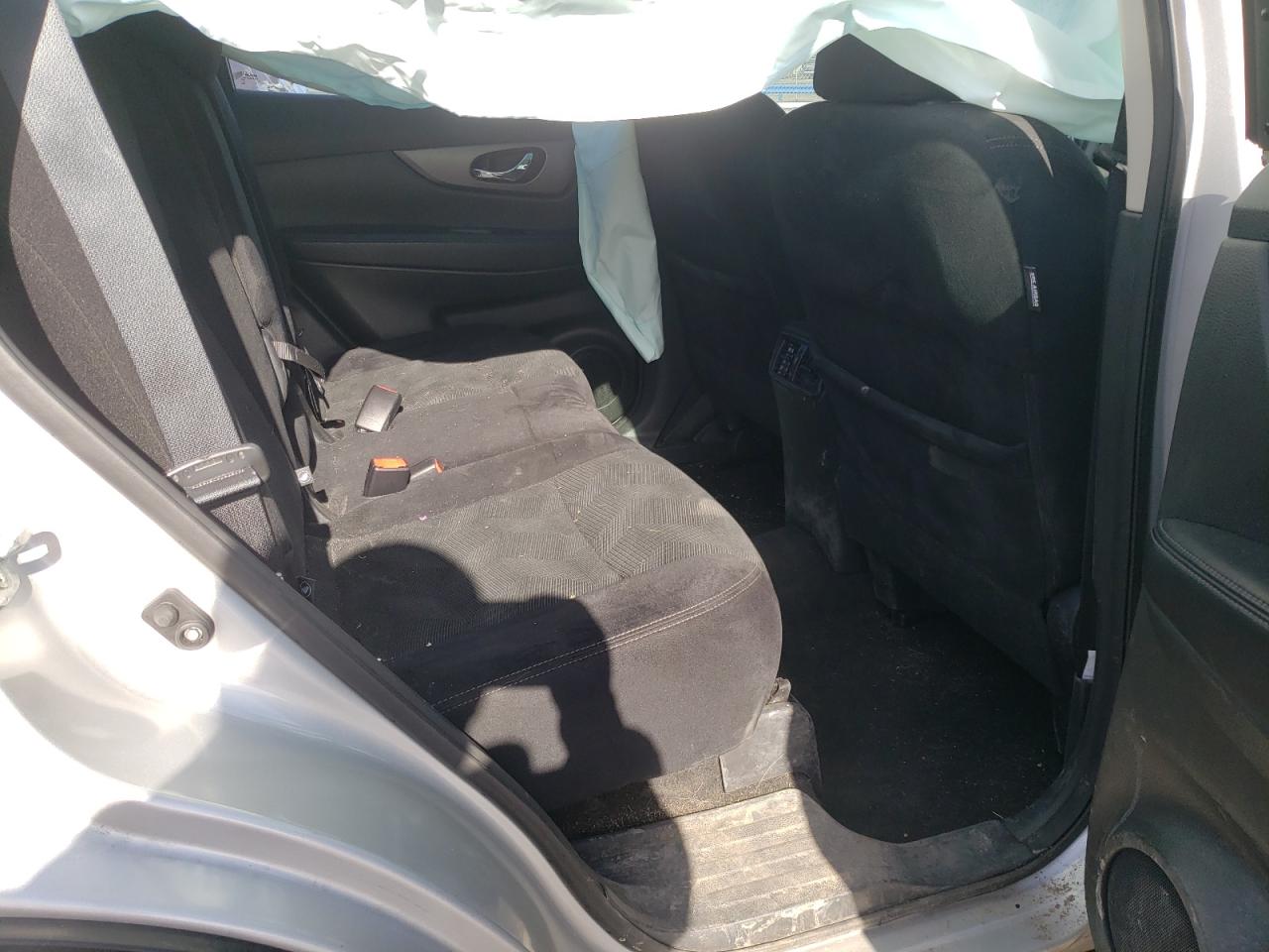 Photo 6 from auction – 2016 NISSAN ROGUE S with VIN 5N1AT2MV3GC887871