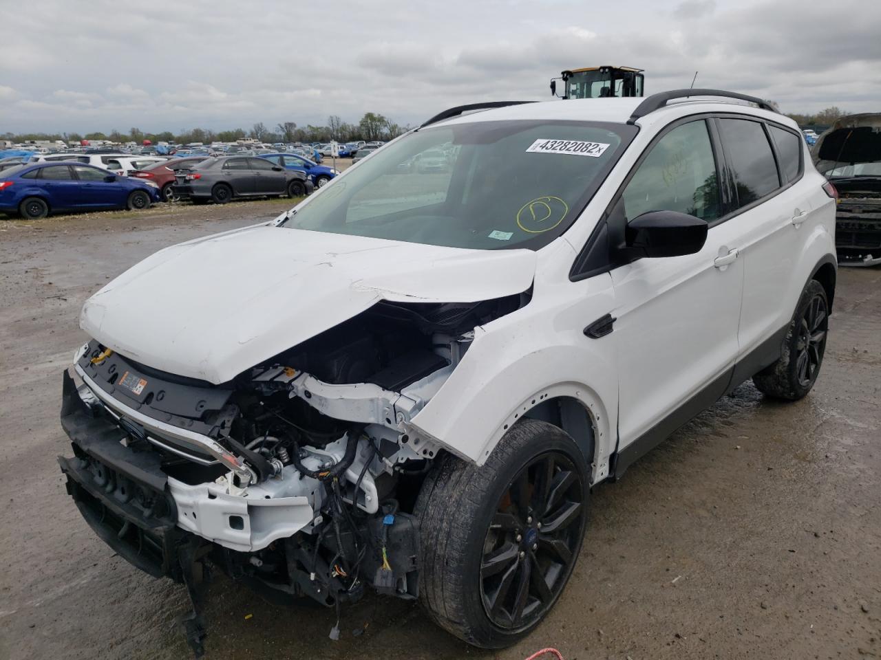 Photo 2 from auction – 2019 FORD ESCAPE SE with VIN 1FMCU0GD2KUA07341