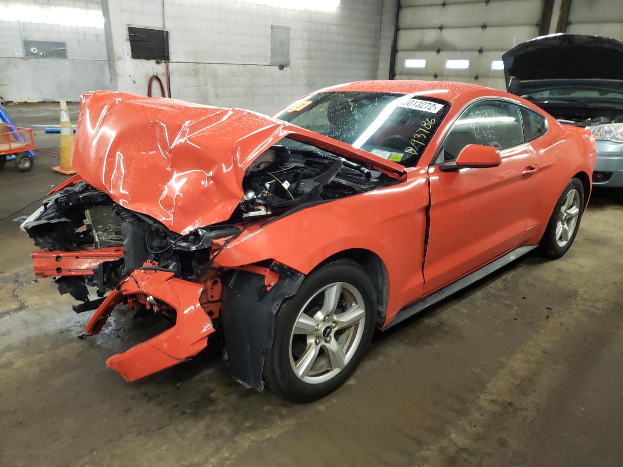 Photo 2 from auction – 2015 FORD MUSTANG with VIN 1FA6P8AM4F5309901