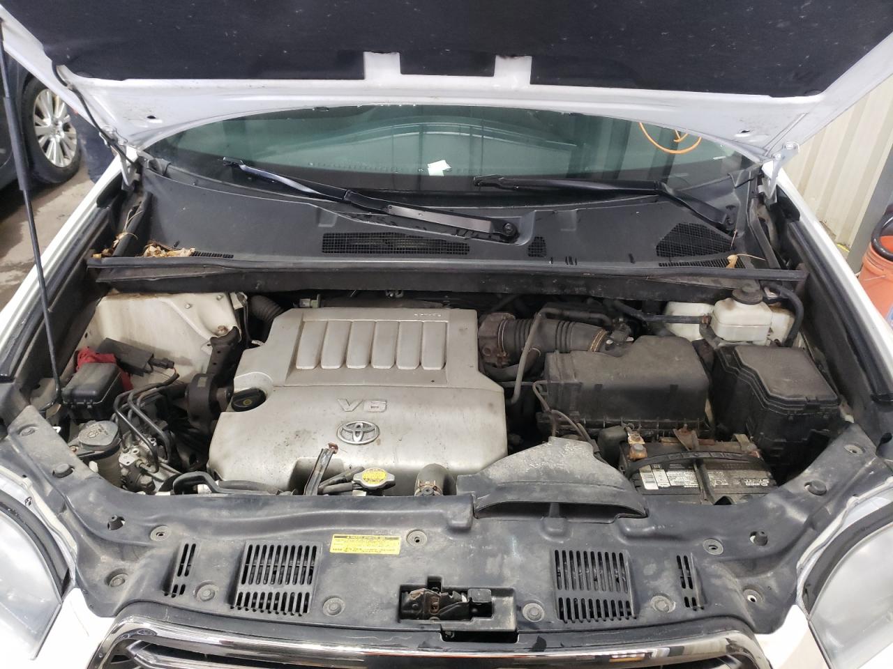 Zdjęcie 7 z aukcji – 2010 TOYOTA HIGHLANDER z VIN 5TDEK3EH5AS003703
