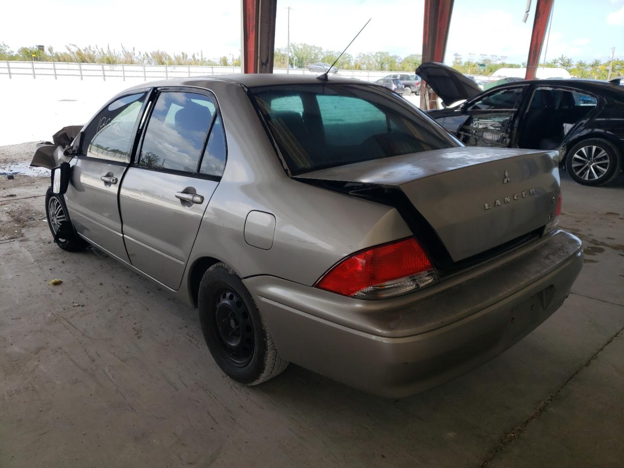 Photo 3 from auction – 2003 MITSUBISHI LANCER ES with VIN JA3AJ26E43U016990