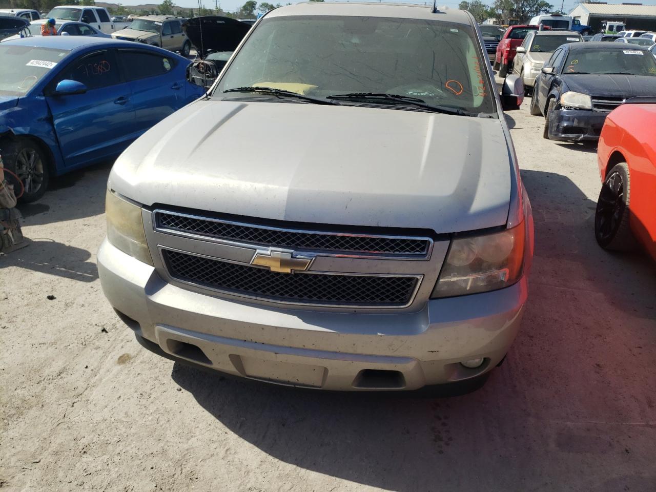 Photo 9 from auction – 2009 CHEVROLET AVALANCHE with VIN 3GNEC22019G230393