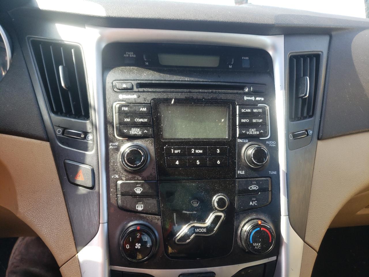 Photo 9 from auction – 2011 HYUNDAI SONATA GLS with VIN 5NPEB4AC8BH211372