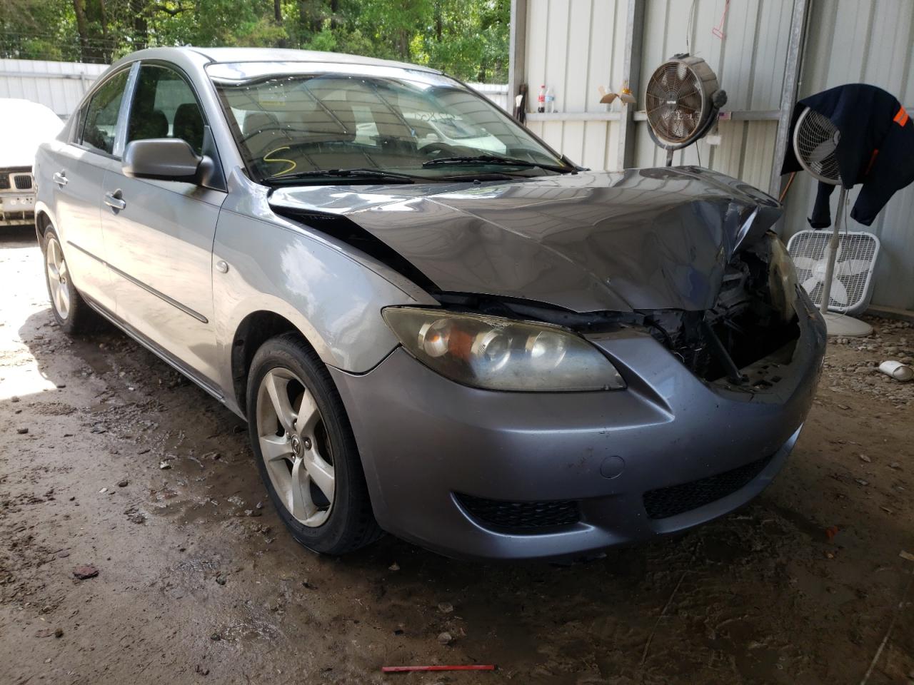 MAZDA 3 I 2006 with VIN JM1BK12F261428939 - Photo from auction