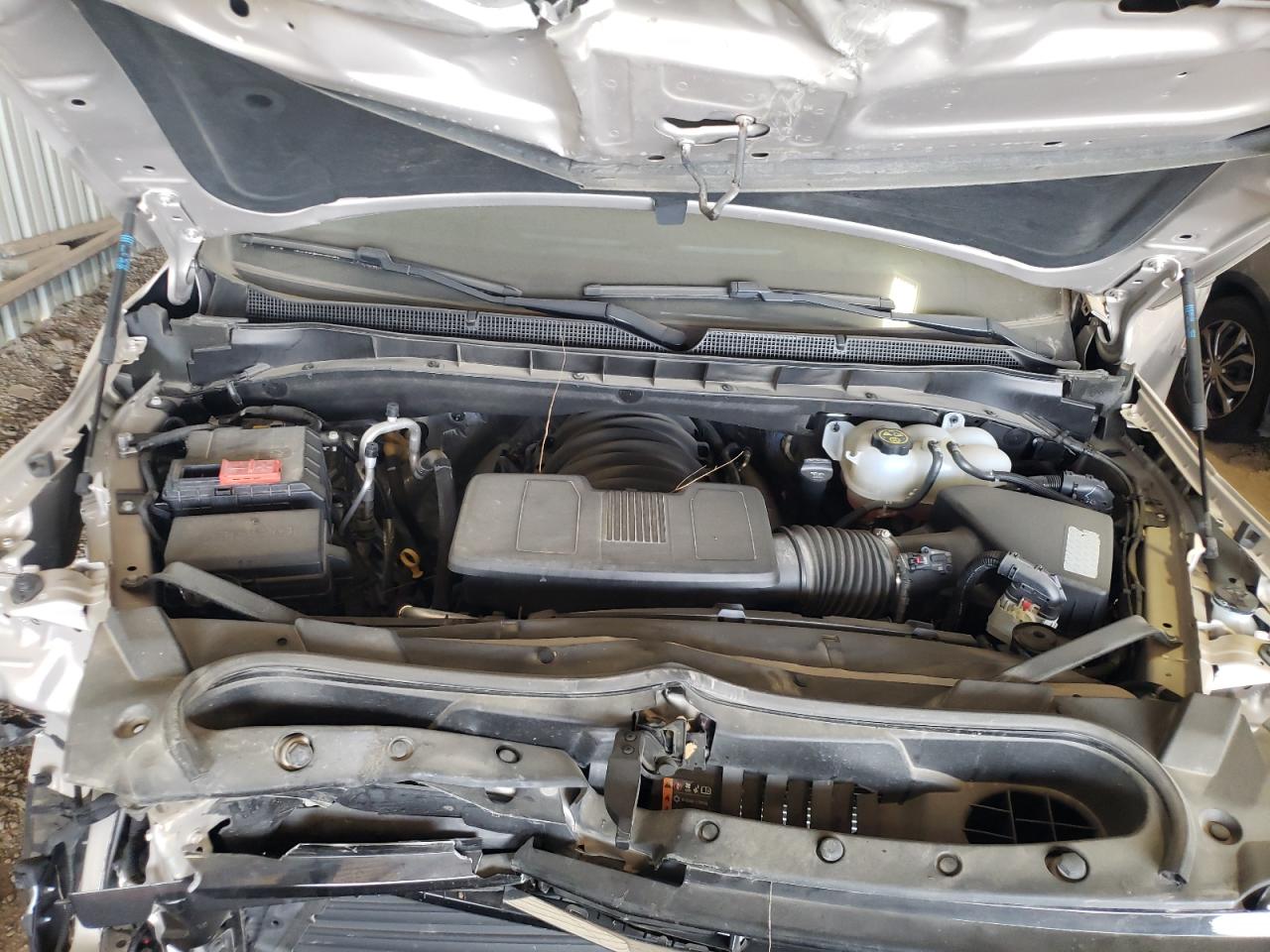 Photo 7 from auction – 2021 CHEVROLET SUBURBAN C with VIN 1GNSCCKD0MR142116