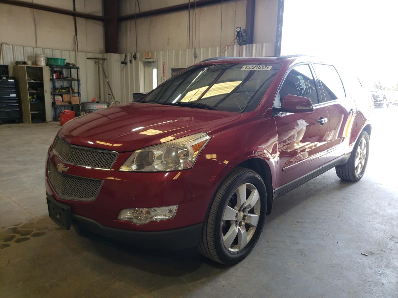 Photo 2 from auction – 2012 CHEVROLET TRAVERSE L with VIN 1GNKRLEDXCJ250587