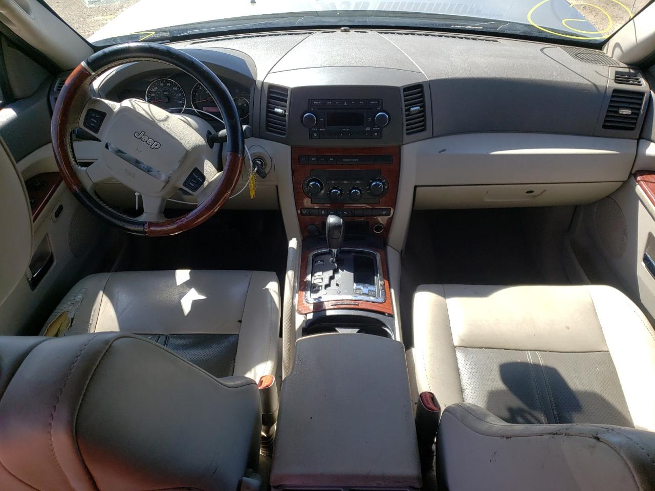 Photo 9 from auction – 2005 JEEP GRAND CHER with VIN 1J4HR58215C597798