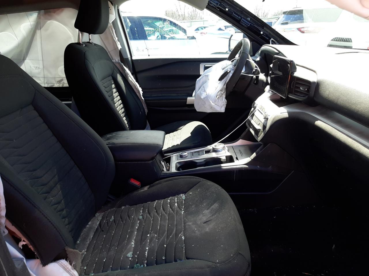 Photo 5 from auction – 2021 FORD EXPLORER X with VIN 1FMSK8DH4MGA52967