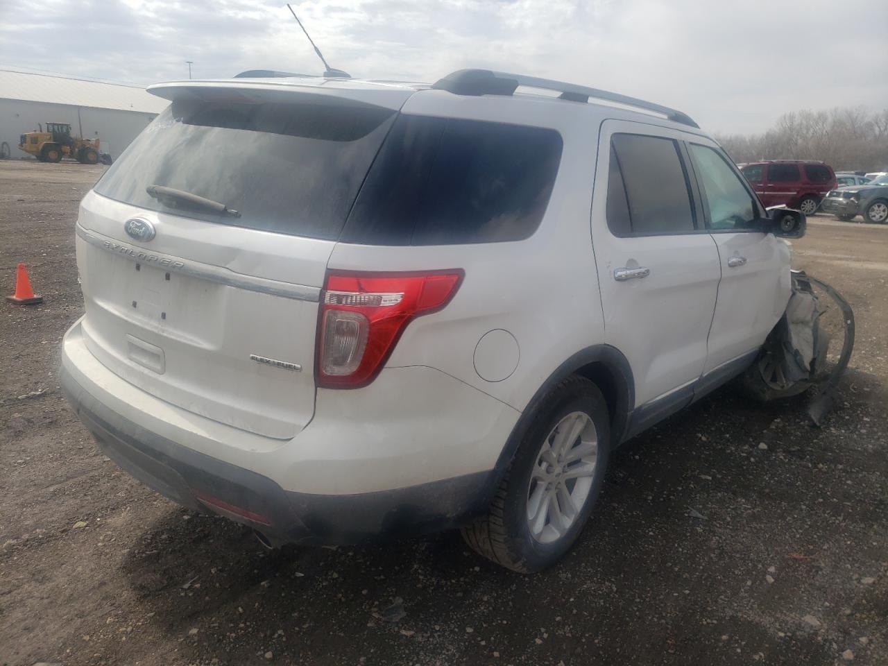 Photo 4 from auction – 2013 FORD EXPLORER X with VIN 1FM5K7D81DGA04222
